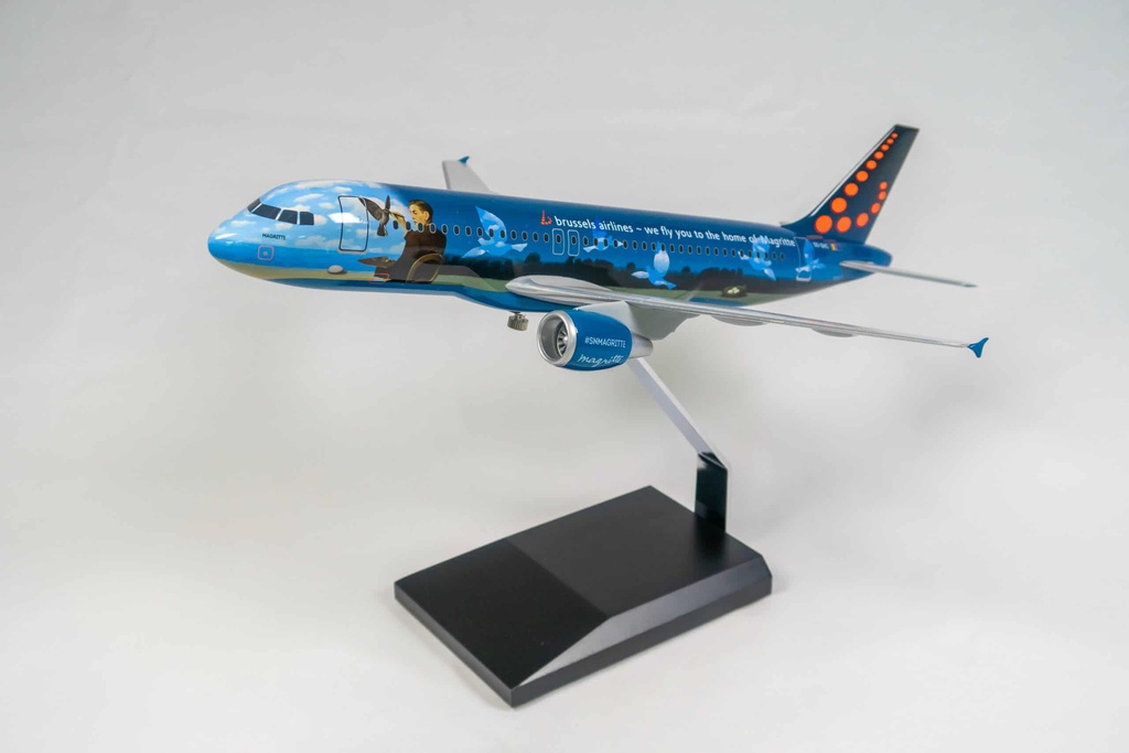 Model Airbus A320 Magritte 1/100