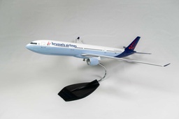 [16326] Maquette Airbus A330 Brussels Airlines 1/120